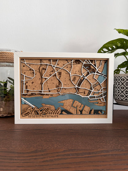 Clear View - Individuelle Laser Cut Map mit durchsichtigem Wasser aus Plexiglas