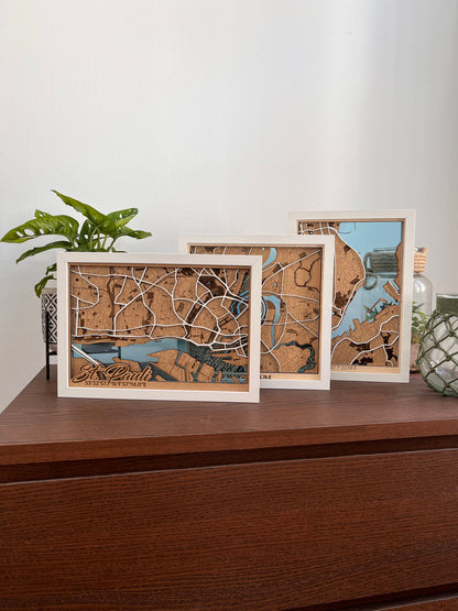 Clear View - Individuelle Laser Cut Map mit durchsichtigem Wasser aus Plexiglas