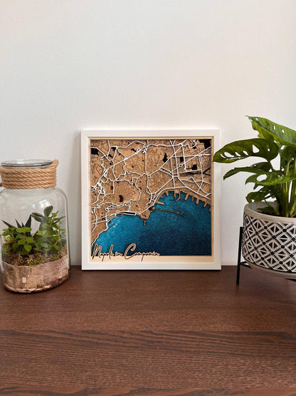 Blue Water Bliss - Individuelle Laser Cut Map mit handgemaltem Wasser