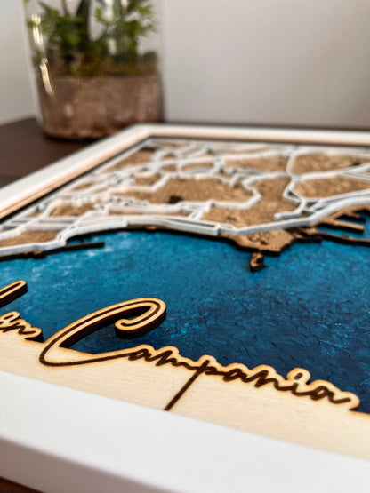 Blue Water Bliss - Individuelle Laser Cut Map mit handgemaltem Wasser